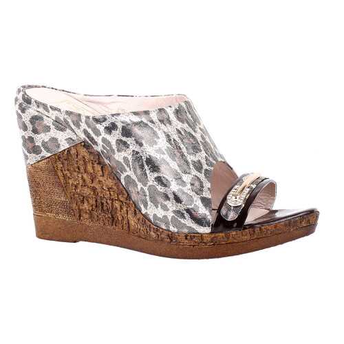 Босоножки женские Shoes Market 142-405-142 серые 37 RU в Конверс